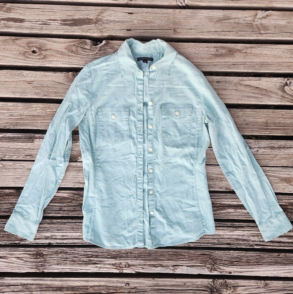 Banana Republic XS Light Teal Blue Green Button Down Top
